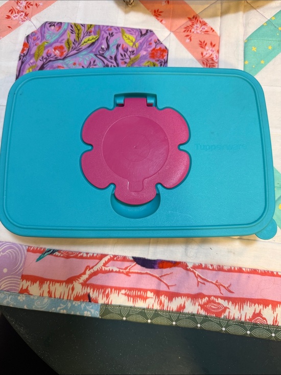 Tupperware Other - Tupperware diaper wipe container with Pink Flower Flip Lid